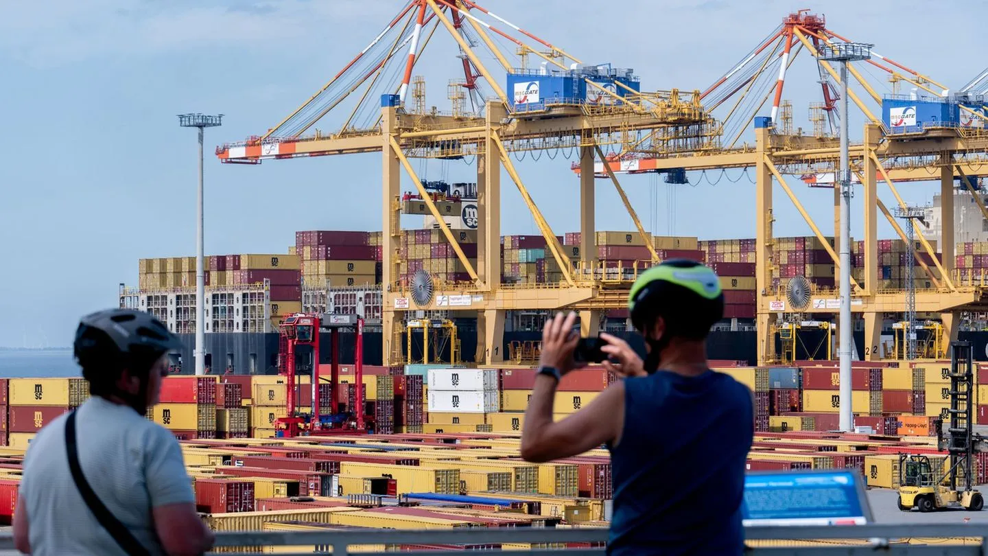 Welthandel: Deutsche Exporte klettern im Juni trotz globaler Spannungen