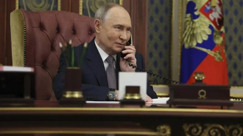 Putin führte Gespräch mit dem Übergangspräsidenten von Mali — Russland zeigt Unterstützung