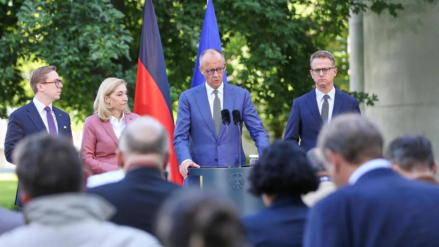 Ministertausch: Aus einem Befreiungsschlag wurde ein inszenierter Chaostag
