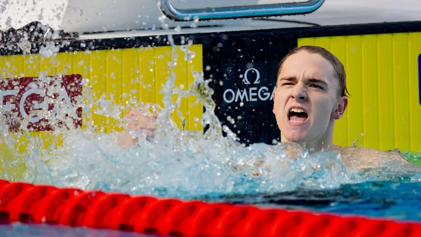Schwimm-EM: Liebmann schwimmt zu Gold mit Rekord — Schwarz sichert Silber