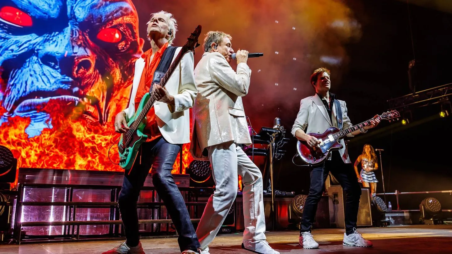 Duran Duran: Zurück in die 80er – und wollen wir wirklich wieder dahin?