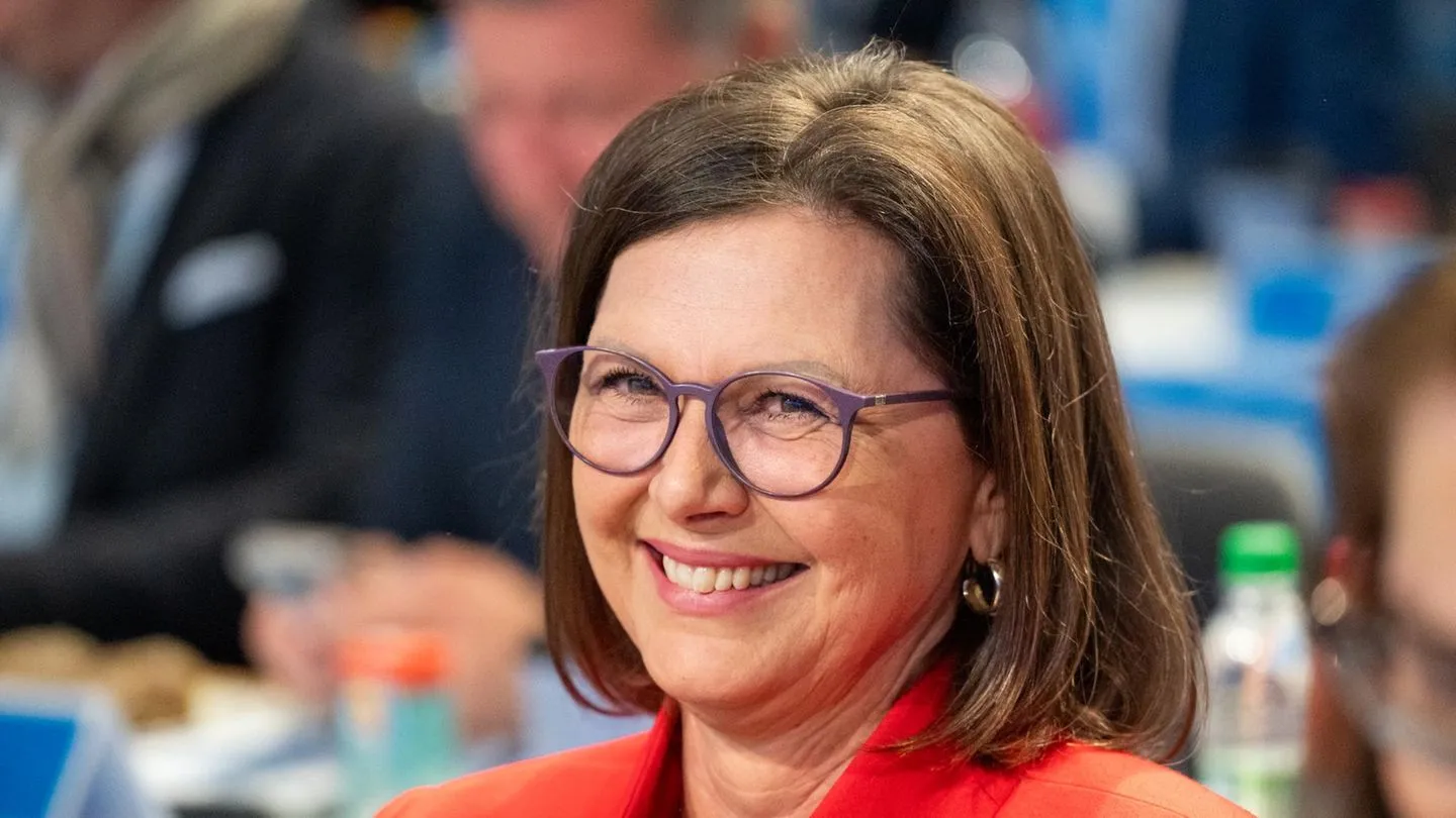 SPD erhöht Druck auf Union: Frau für Schloss Bellevue gesucht
