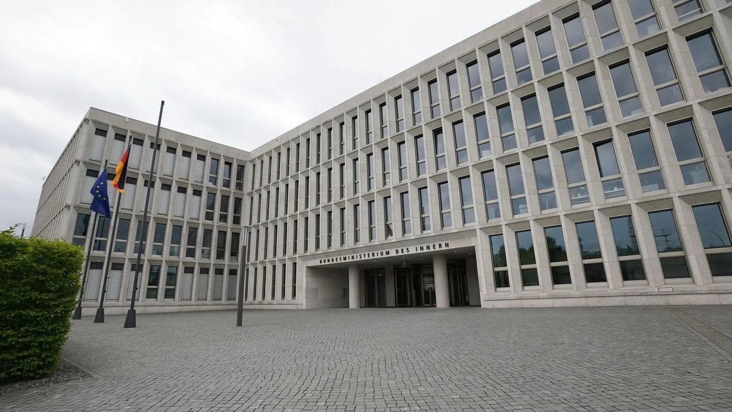 Demonstrationen: Sicherheitsbehörden sehen derzeit keine Gewaltaufrufe bei Jugendprotesten