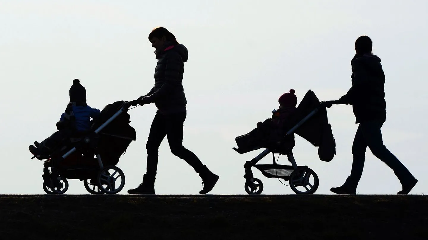 Kinderarmut: Finanzsorgen vieler Eltern nehmen deutlich zu